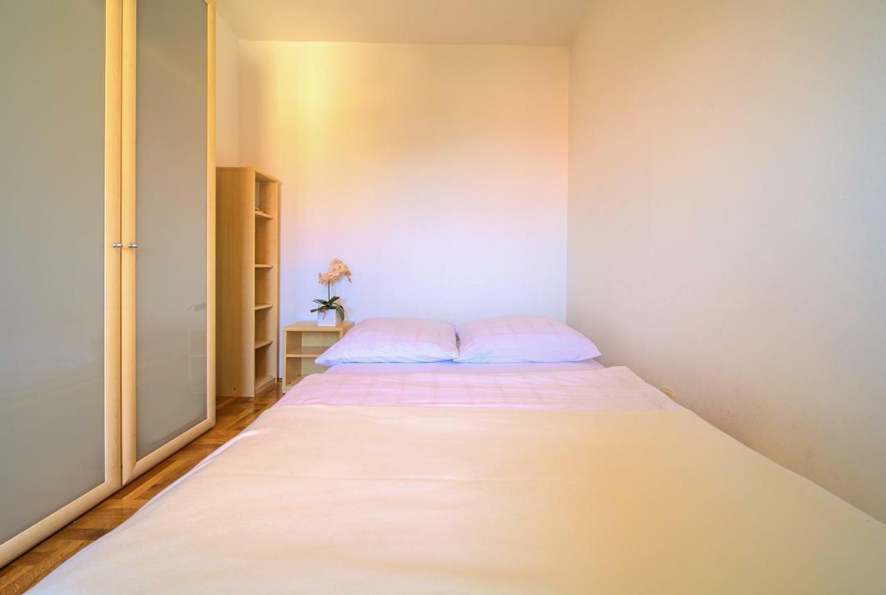 Apartman Adria Малинска Экстерьер фото
