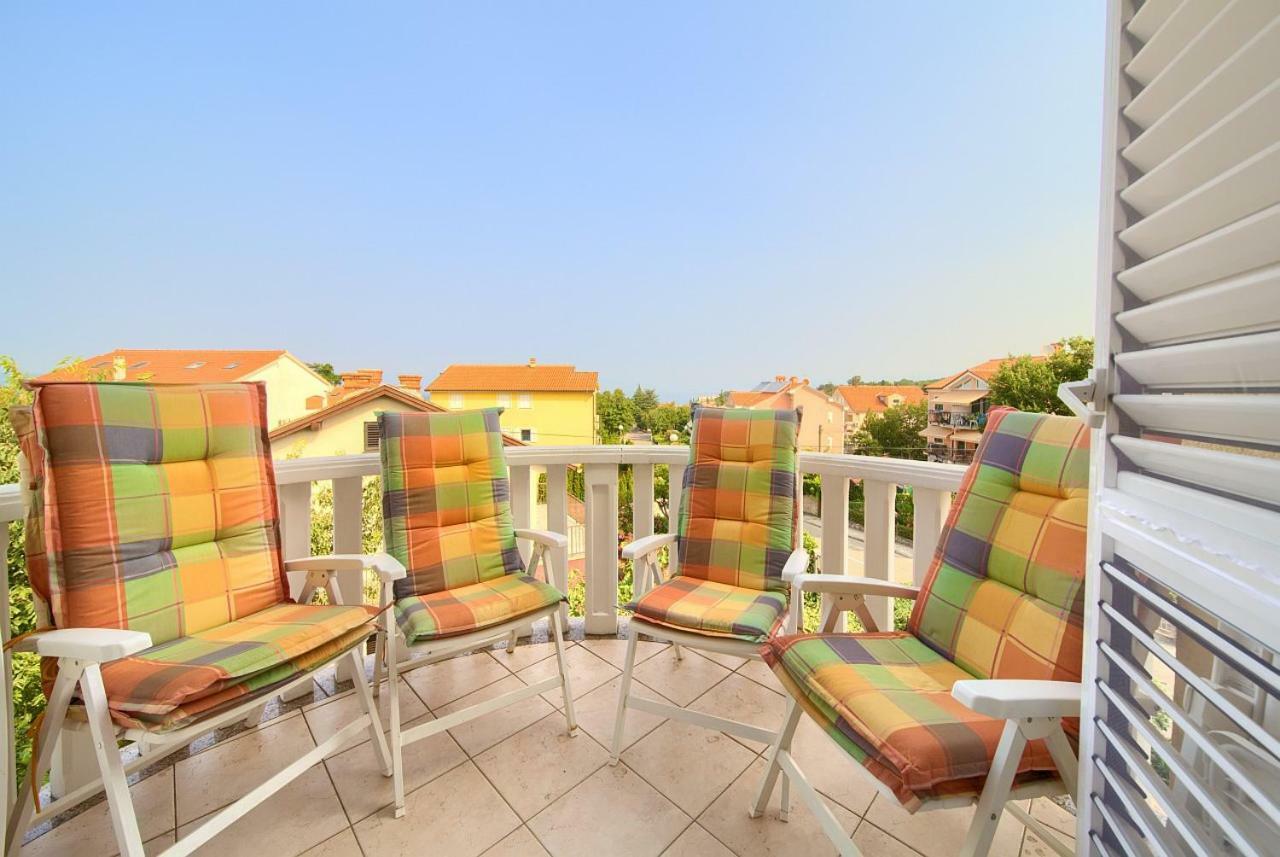Apartman Adria Малинска Экстерьер фото